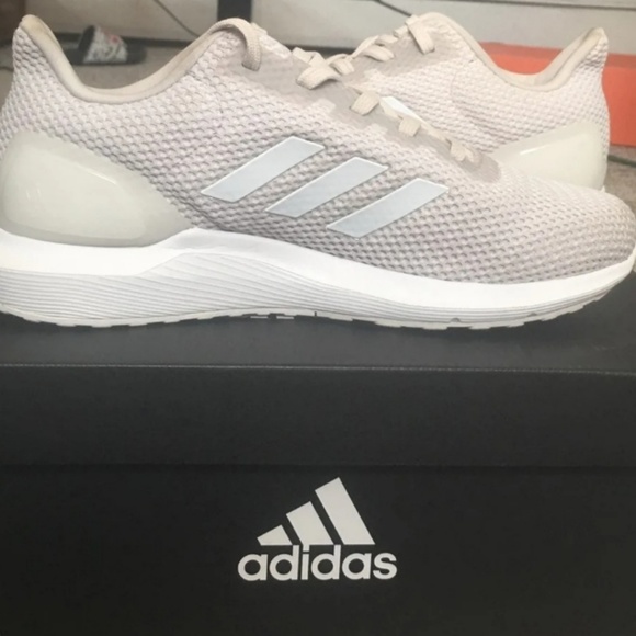 🎉 SOLD Men Adidas "Cloudfoam" Shoes Sz 8.5 SOLD🎉 - Picture 5 of 5